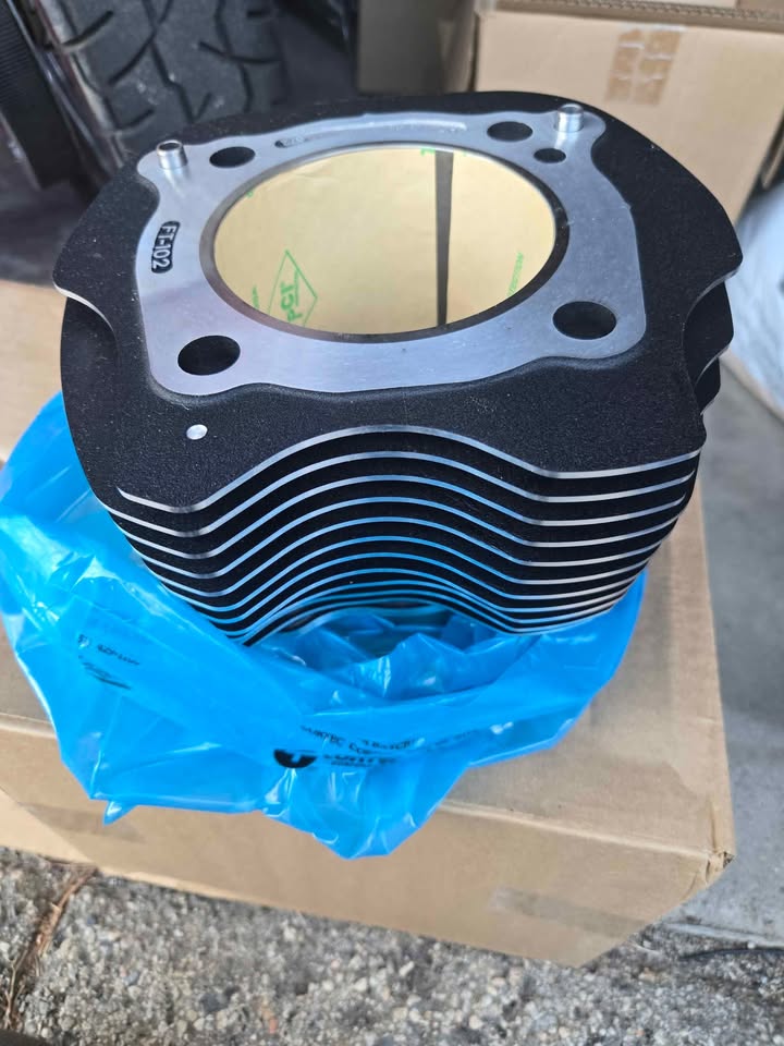 Harley-Davidson Cylinders