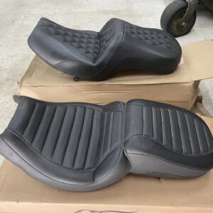 Indian Challenger Saddlemen Roadsofa and Mustang touring seats